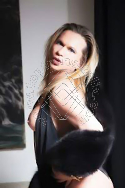 Foto 5 di Melissa Versace trans Terni
