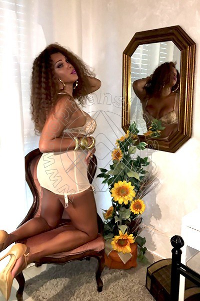 Foto 4 di Miss Sabrina trans Barletta