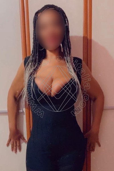 Foto 2 di Pamela escort Roma