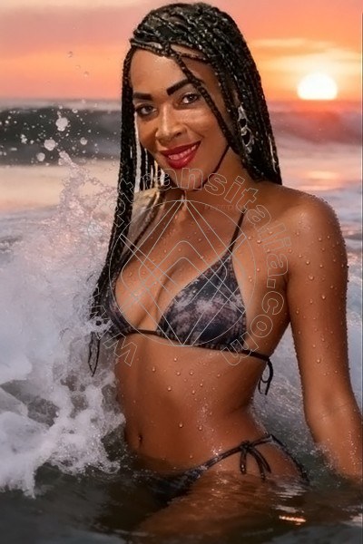 Foto 128 di Mariah Massage trans Brindisi