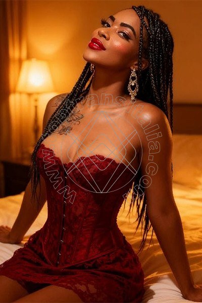Foto 90 di Mariah Massage trans Brindisi