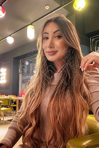 Foto 44 di Raphaela Martins Pornostar trans Torino