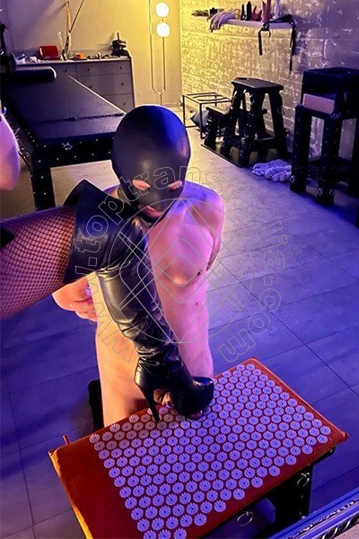 Foto hot di Paola Bello trans Como