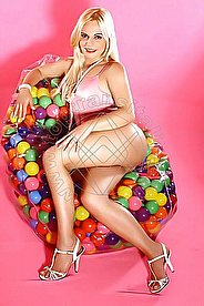 Foto di Thays Schiavinato Pornostar