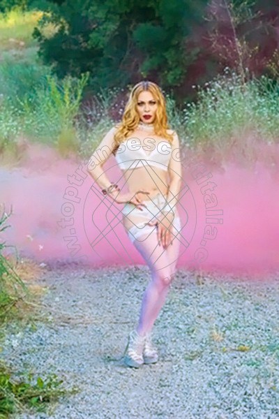 Foto 1 di Ts Angelina - Crazy Sexy transexescort Francoforte