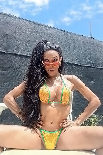 Foto 3 di Wanessa Armani trans Massa
