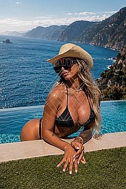 Foto di Arianna Ferrari Pornostar