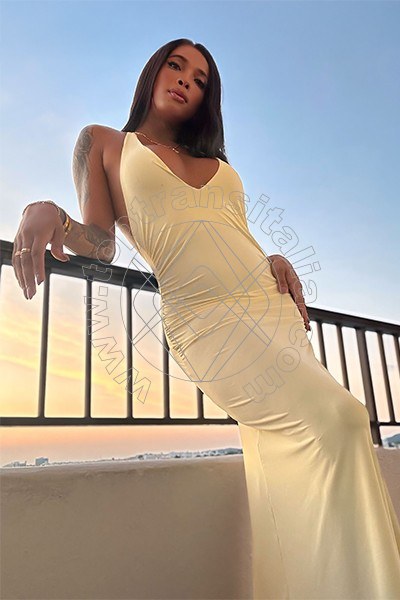 Foto 24 di Arianna Ferrari Pornostar trans Napoli