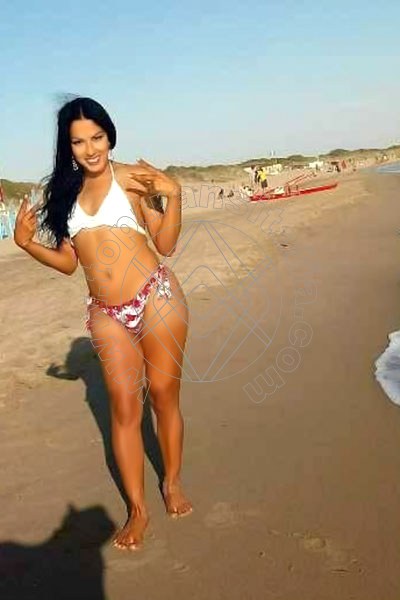 Foto 10 di Angelina trans Latina