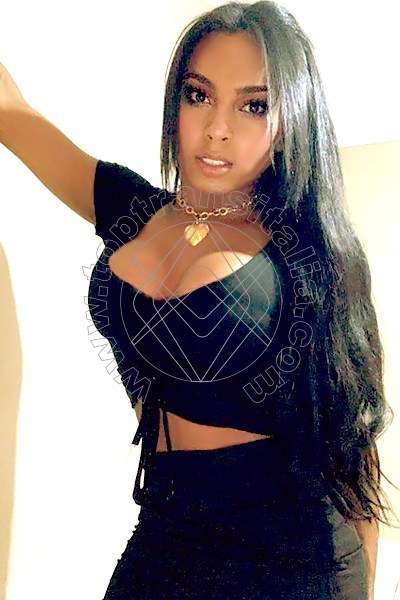 Foto 3 di Mirella Brasiliana trans Novara