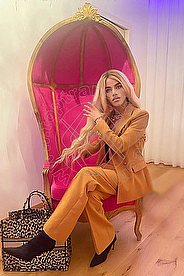 Foto di Rafaella Menicucci Xxl