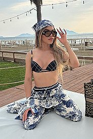 Foto di Rafaella Menicucci Xxl