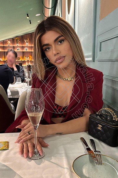Foto 158 di Rafaella Menicucci Xxl trans Forte Dei Marmi
