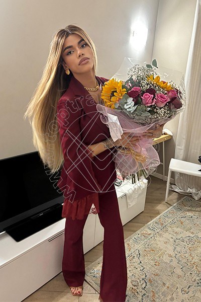 Foto 157 di Rafaella Menicucci Xxl trans Forte Dei Marmi
