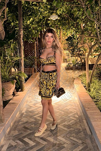 Foto 85 di Rafaella Menicucci Xxl trans Forte Dei Marmi