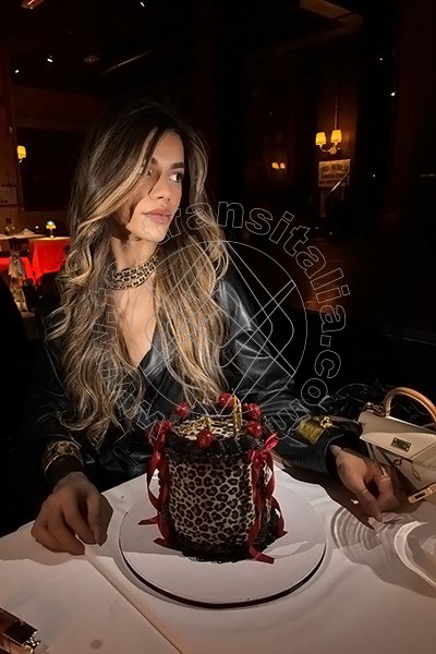 Foto 7 di Rafaella Menicucci Xxl trans Forte Dei Marmi