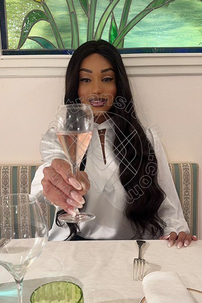 Foto 35 di Karina Rios Pornostar trans Napoli