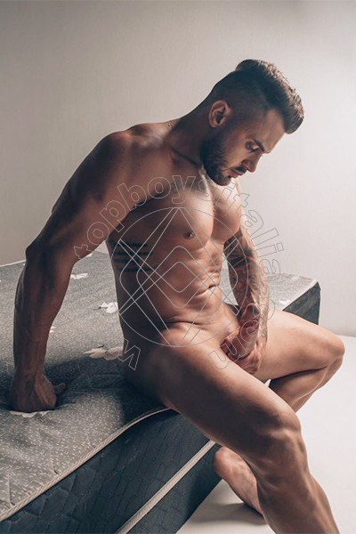 Foto hot 1 di Daniel Brasiliano boys Milano