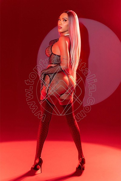 Foto 5 di Barbie Black trans Milano