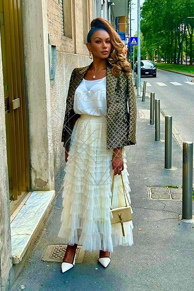 Foto 20 di Paula Xxl trans Milano