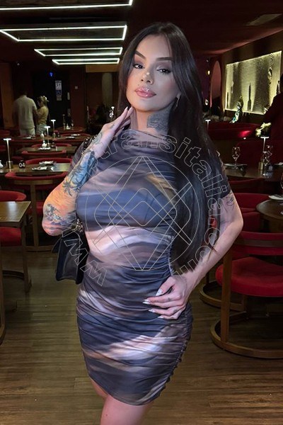 Foto 23 di Lua Fernandes trans Dubai