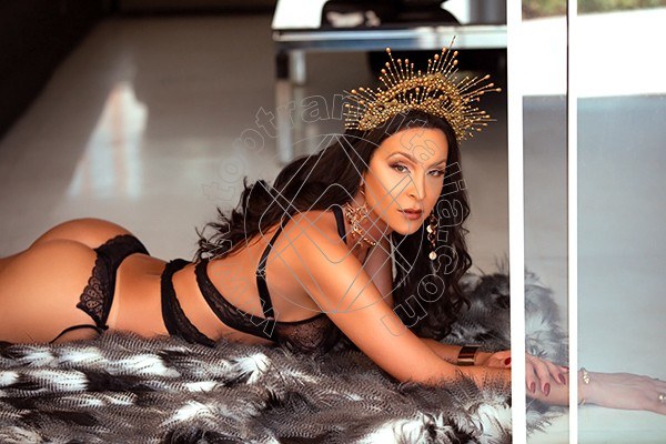 Foto 67 di Anna Hickhiman Pornostar trans Catanzaro