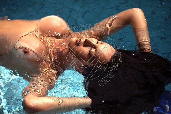 Foto 5 di Anna Hickhiman Pornostar trans Catanzaro