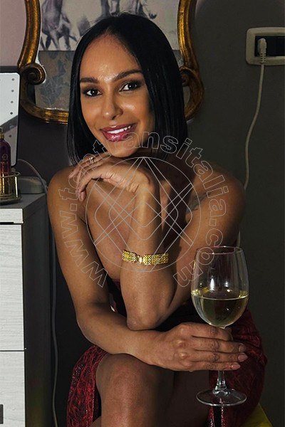 Foto 24 di Ella Ricci trans Bologna