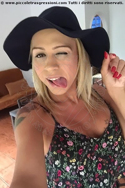 Foto selfie di Shakira Voguel Pornostar trans Marbella