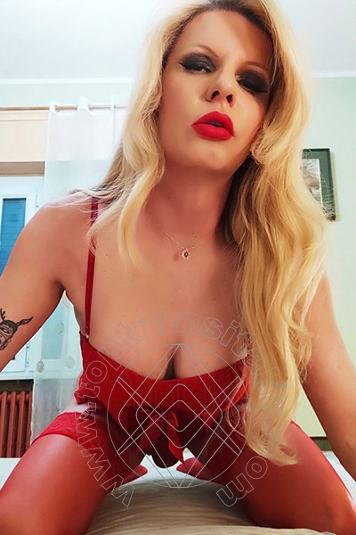 Foto selfie 12 di Chanelly Silvstedt trans Voghera