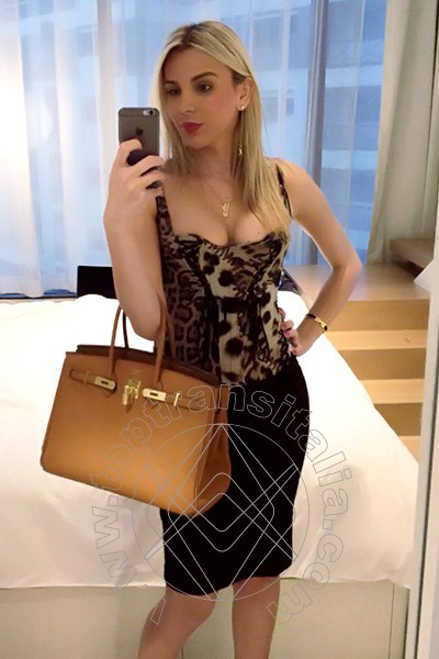 Foto selfie di Lavinia Delgado trans João Pessoa