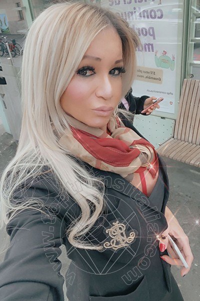 Foto selfie 384 di Pamy La Diva Stellare trans Losanna