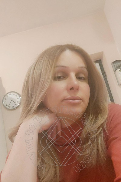Foto selfie 40 di Karina Motta trans Pesaro