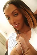  Milano Naomi Closed 345.7713495 foto selfie 25