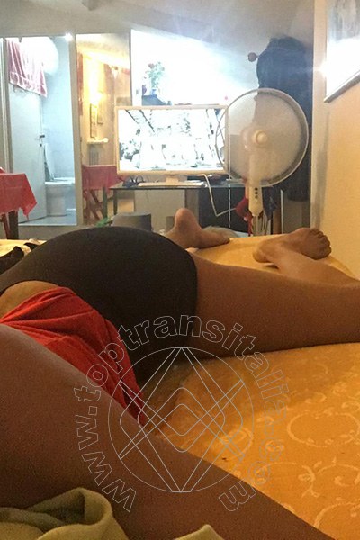 Foto selfie 4 di Lucrezia Hikman trans Prato