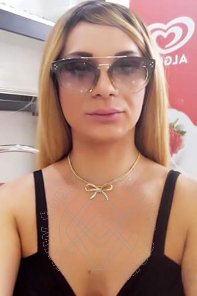 Foto selfie di Elena Dior trans Cagliari