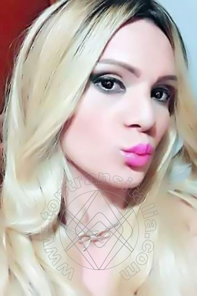 Foto selfie 30 di Elena Dior trans Cagliari