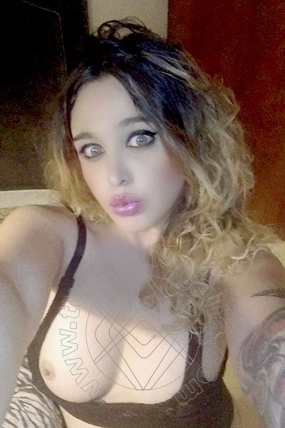 Foto selfie 66 di Rossana Bulgari trans Foggia