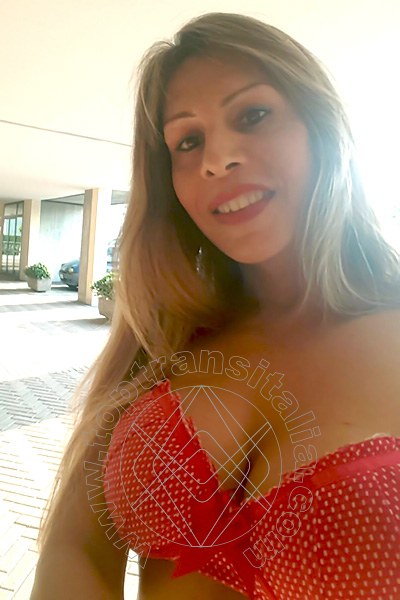 Foto selfie 35 di Andressa trans Riccione