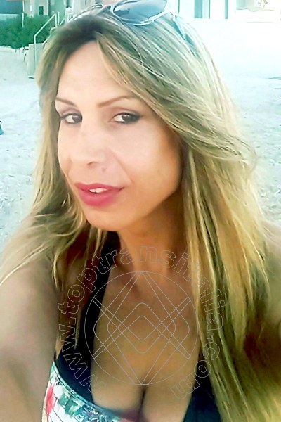 Foto selfie 34 di Andressa trans Riccione