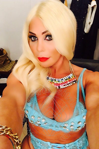 Foto selfie 14 di Barbie Bionda trans Villa Rosa