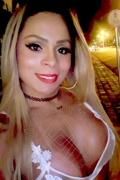 Foto selfie 28 di Thayla Santos Pornostar Brasiliana trans Conegliano