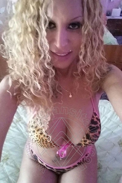 Foto selfie 37 di Barby Piel Morena Latina trans Hannover