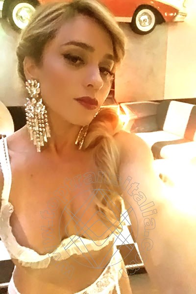 Foto selfie 28 di Alessia trans Brescia