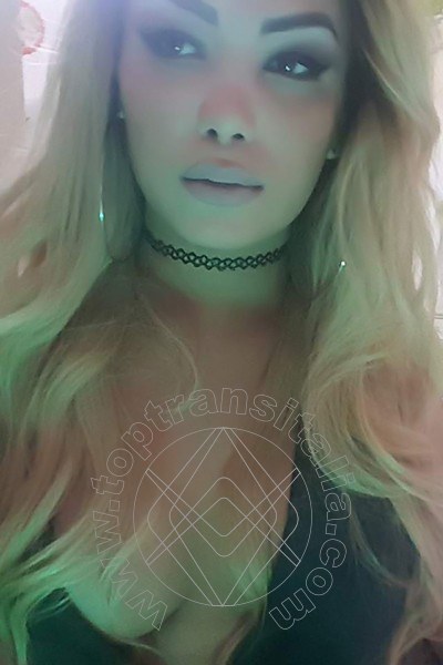 Foto selfie 18 di Micaella Vayper trans Napoli