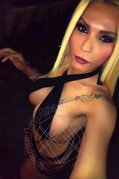 Foto selfie 10 di Cinzia Brasiliana trans Caserta