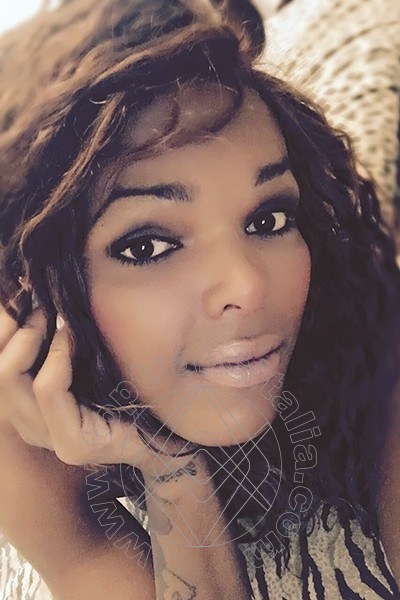 Foto selfie 30 di Sexy Venere Nera trans Aosta