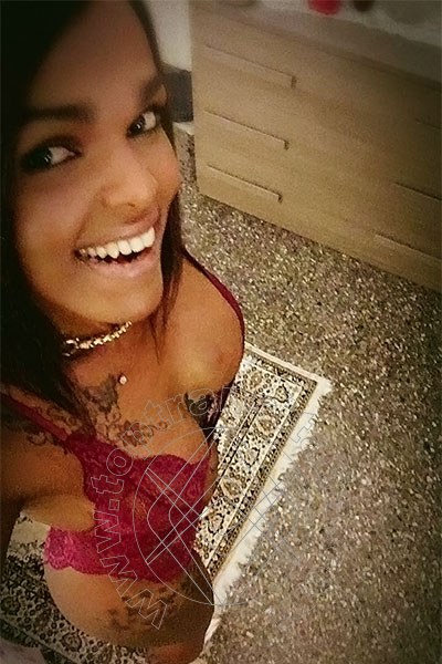 Foto selfie 3 di Sexy Venere Nera trans Aosta