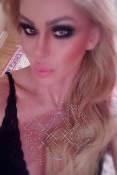 Foto selfie 8 di Evelyn Braga trans Dundalk