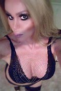  Dundalk Evelyn Braga 320.1959448 foto selfie 7